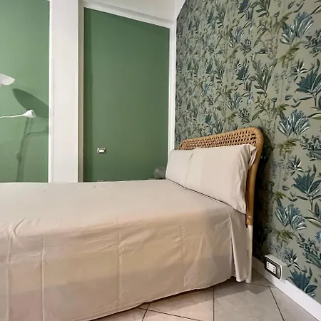 Sweet Home-saliceto- *